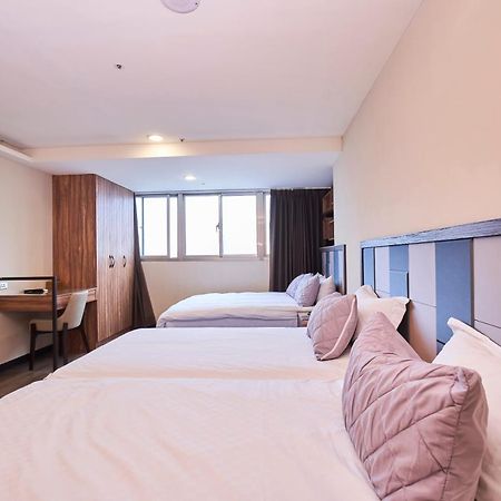 Greeninn Hotel Taipei Bagian luar foto
